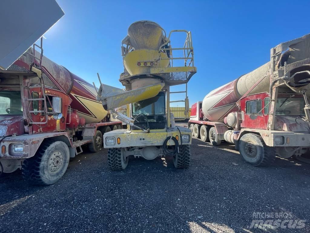 Terex Mixer Вантажівки / спеціальні