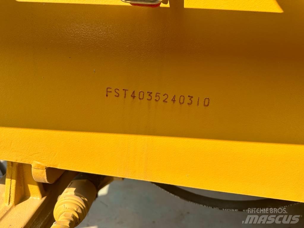 CAT 420 F ST Екскаватори-навантажувачі