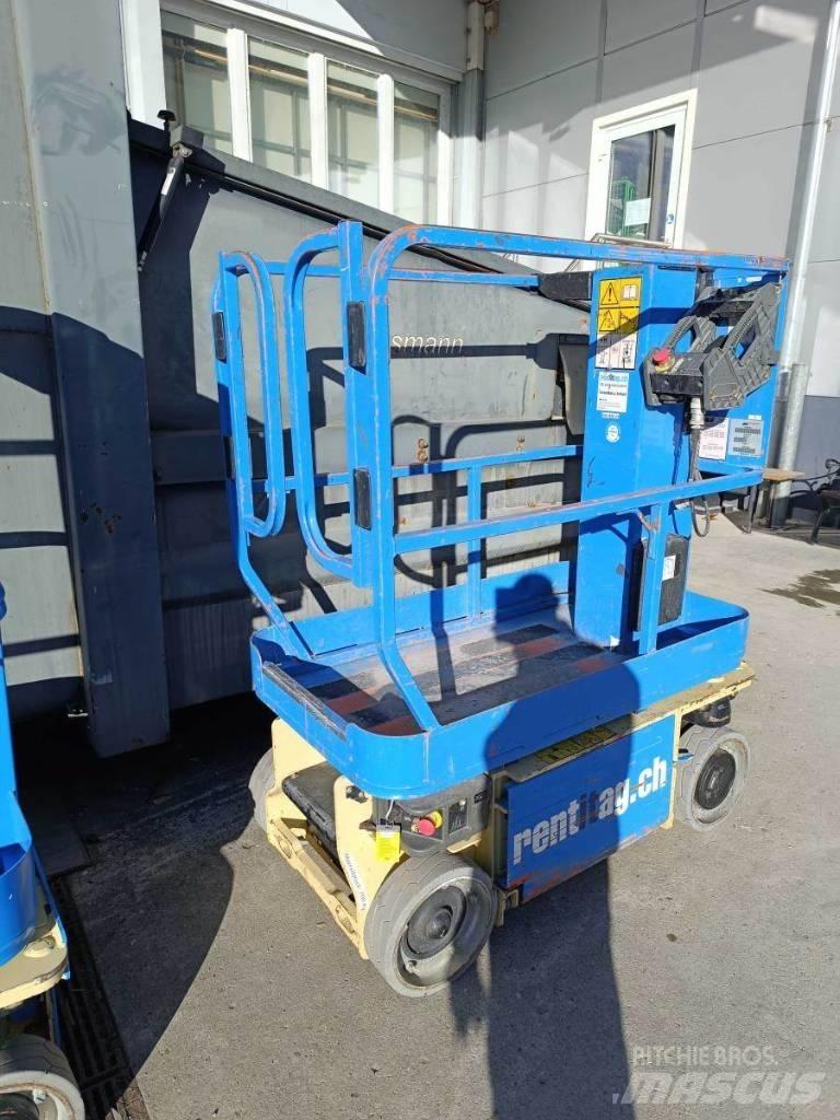 JLG 1230 ES Вертикальні щоглові підйомники