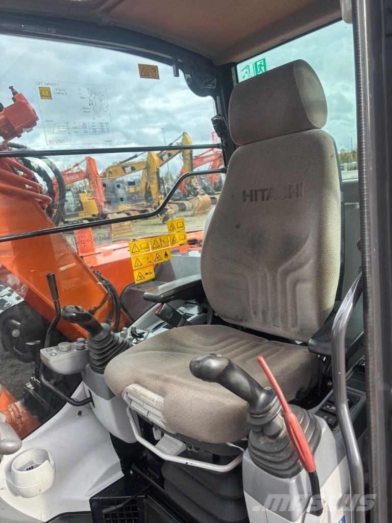 Hitachi ZX 85 US-5A Середні екскаватори 7т. - 12т.