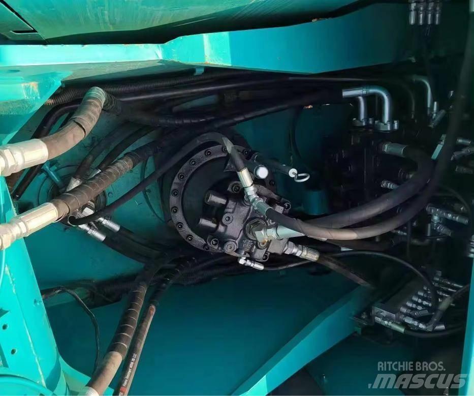 Kobelco SK 250 Гусеничні екскаватори