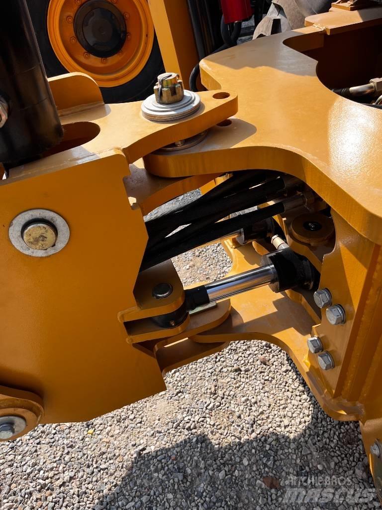 CAT 420 F Екскаватори-навантажувачі