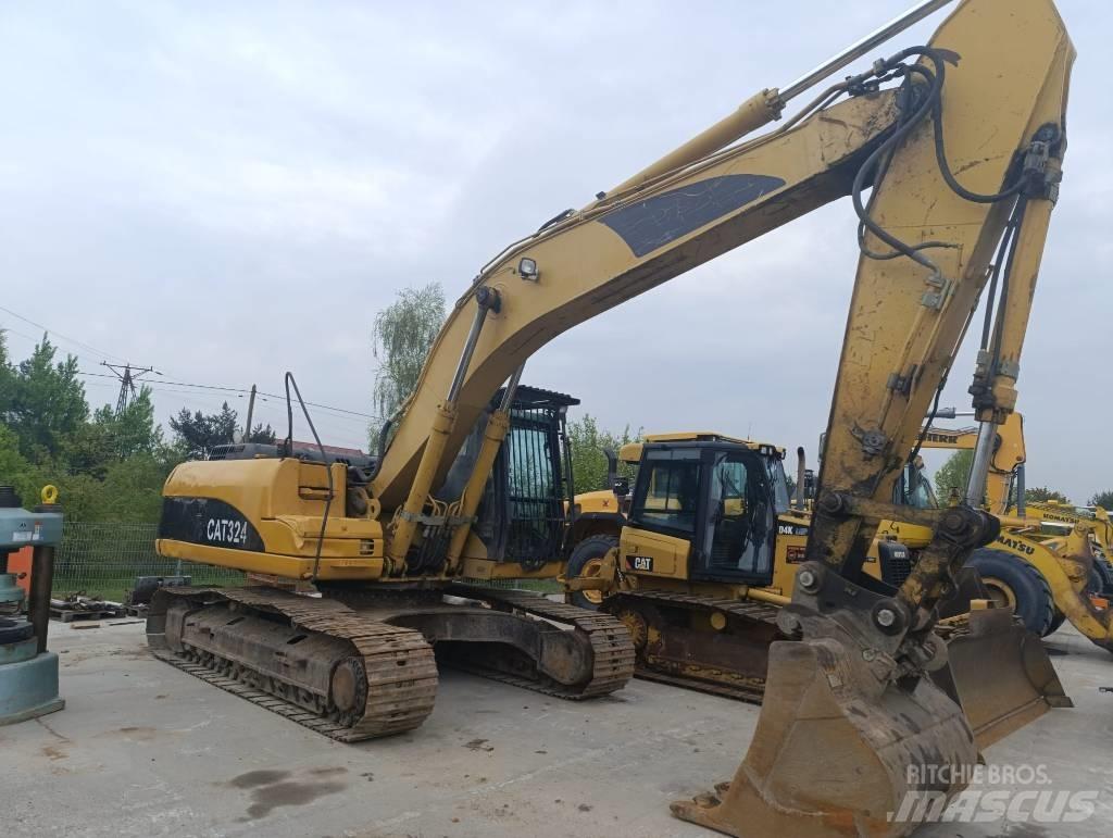 CAT 324 D Гусеничні екскаватори