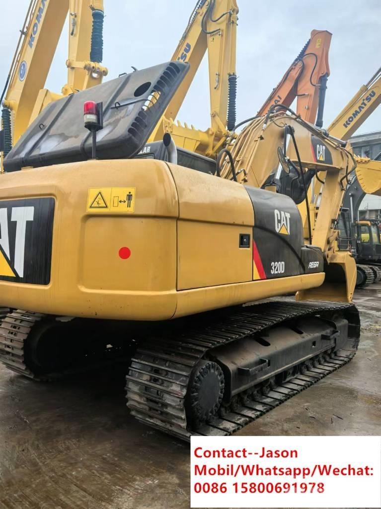 CAT 320 D Гусеничні екскаватори