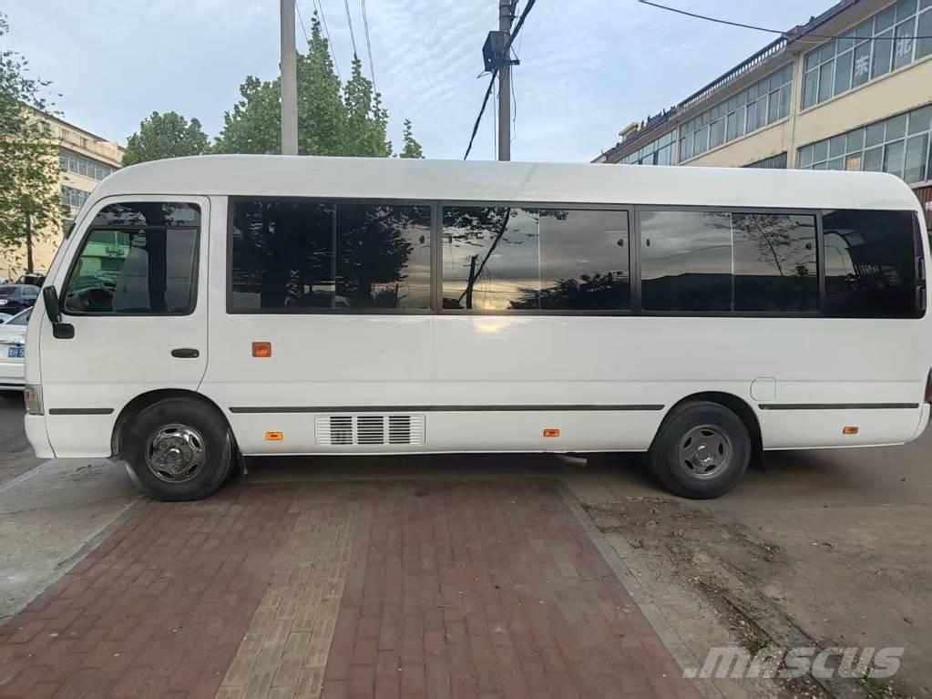 Toyota Coaster Міжміські автобуси