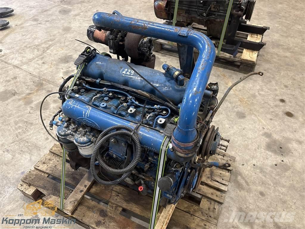 Ford 7610 Двигуни