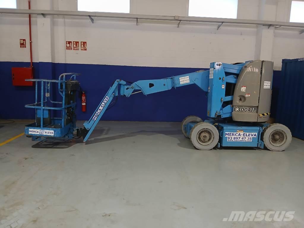 JLG E 300 AJP Колінчаті підйомники