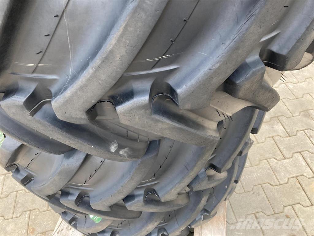 Michelin 400/70R20 Колеса