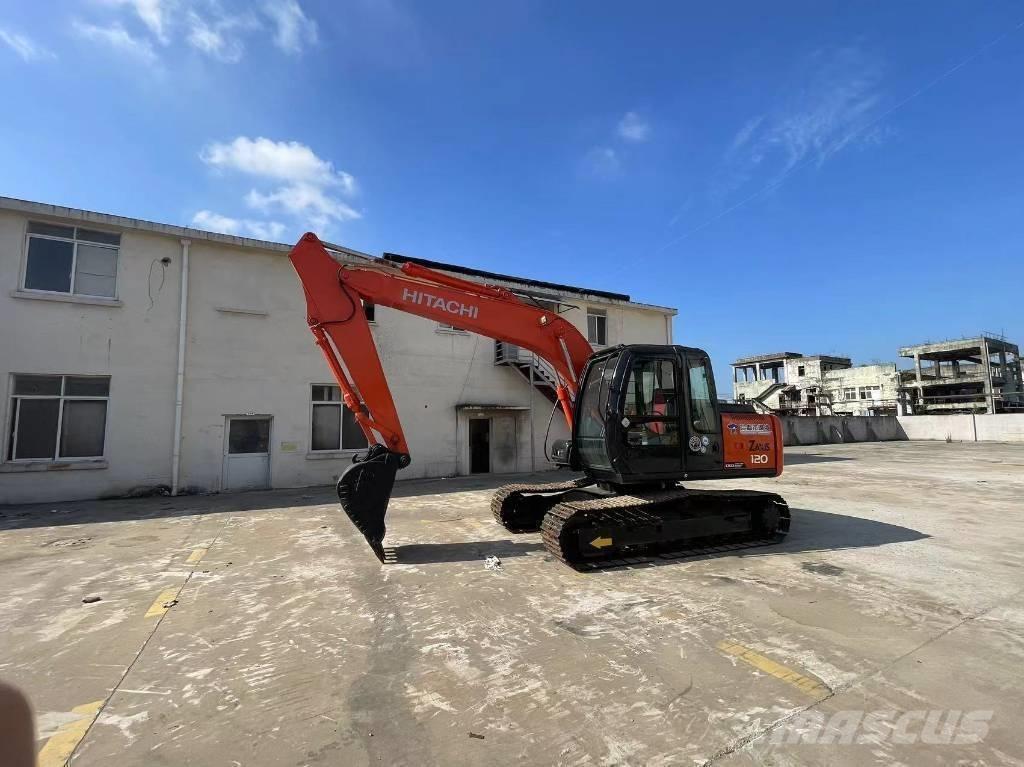Hitachi ZX 120 Гусеничні екскаватори