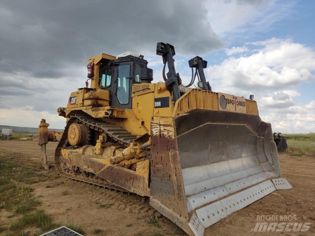 CAT D 9 R Гусеничні бульдозери