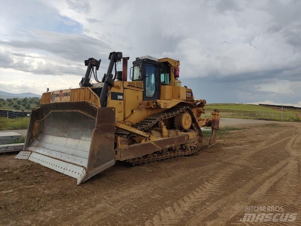 CAT D 9 R Гусеничні бульдозери