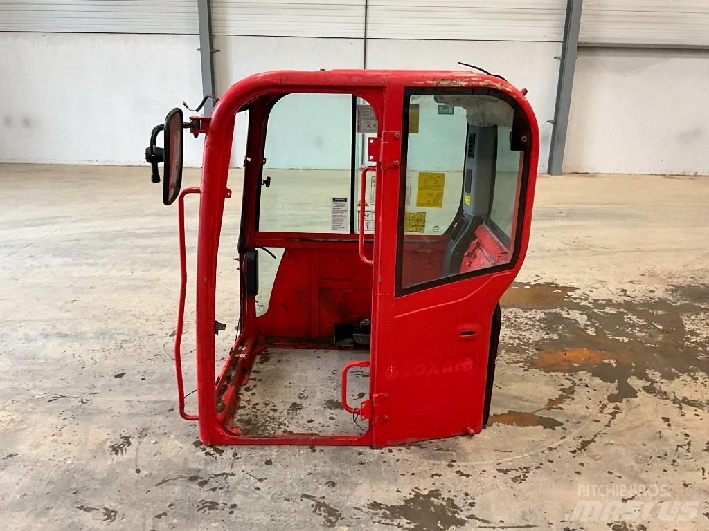 Bobcat E 80 Кабіна