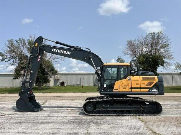 Hyundai HX 220 Гусеничні екскаватори