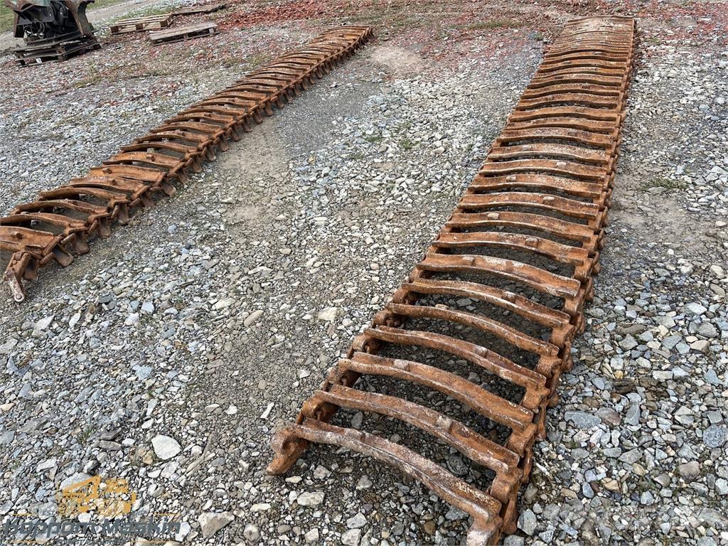 Clark ATF 600x26,5 Цепи / Гусениці