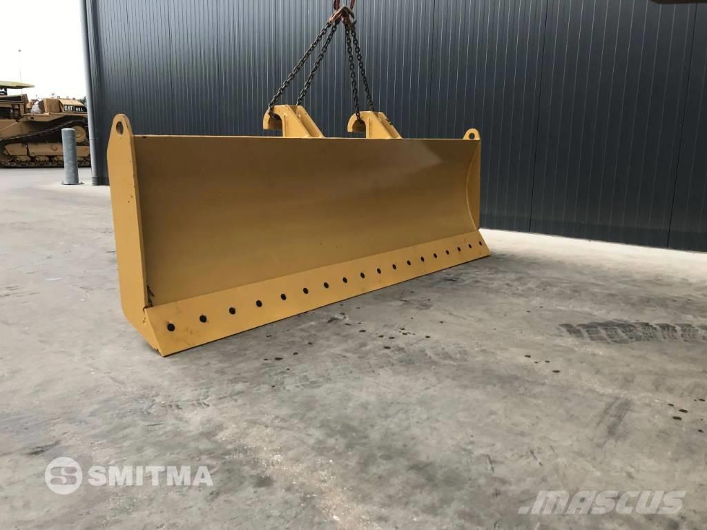 CAT 12K Леміші