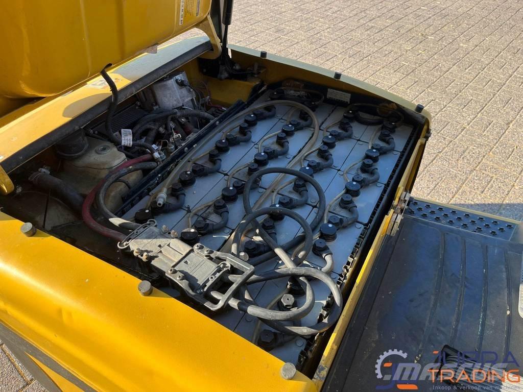 Yale ERP16VT Електронавантажувачі