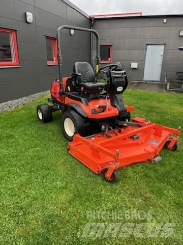 Kubota F 3890 Самохідні газонокосарки