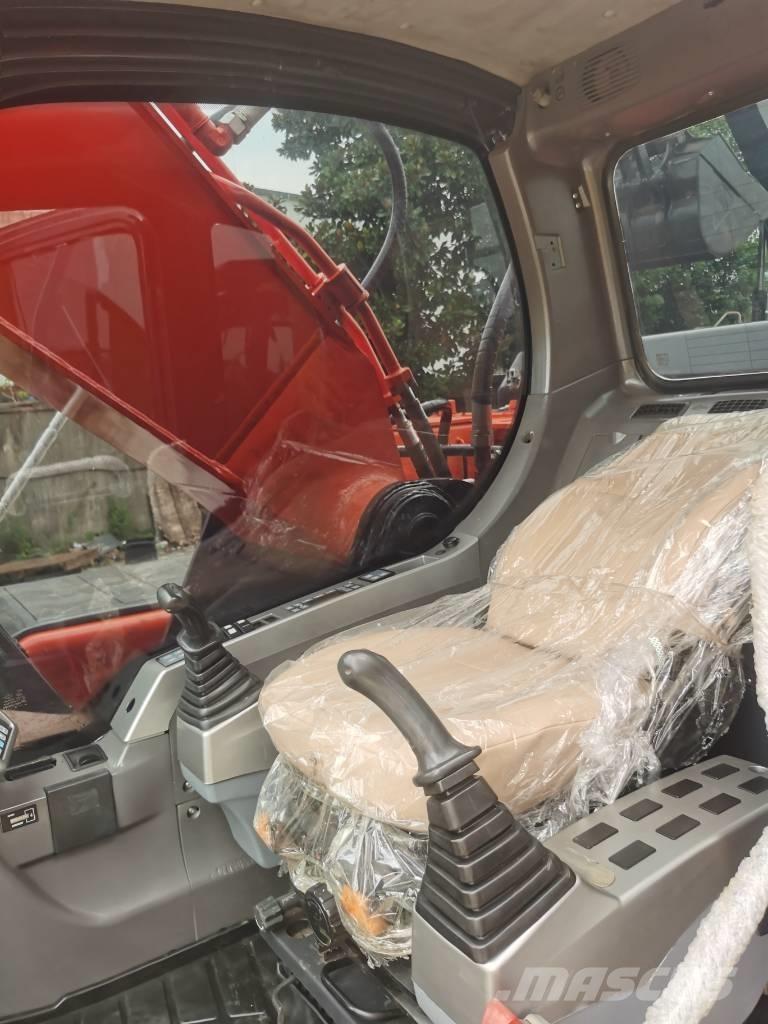 Doosan DX 300 LC Гусеничні екскаватори