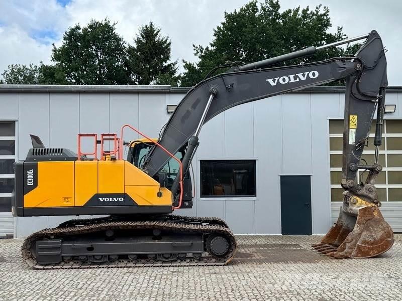 Volvo EC 300 EL Гусеничні екскаватори