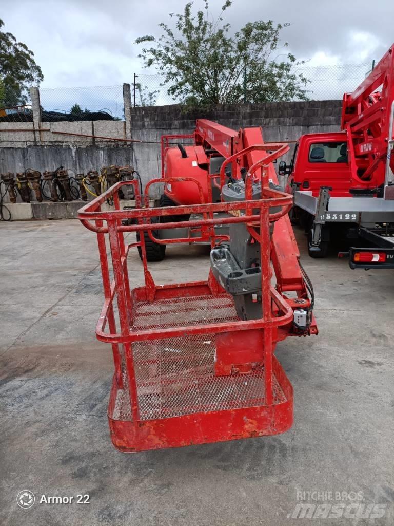 JLG 600 AJ Колінчаті підйомники