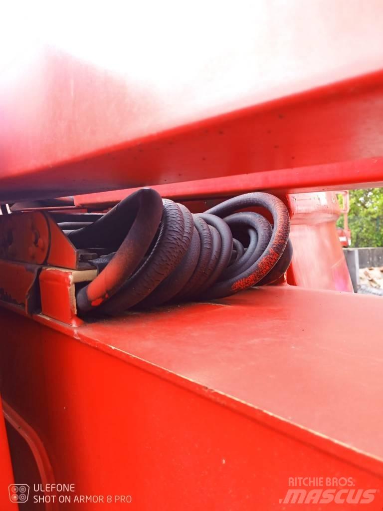 JLG 600 AJ Колінчаті підйомники