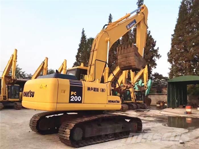 Komatsu PC 200-7 Гусеничні екскаватори