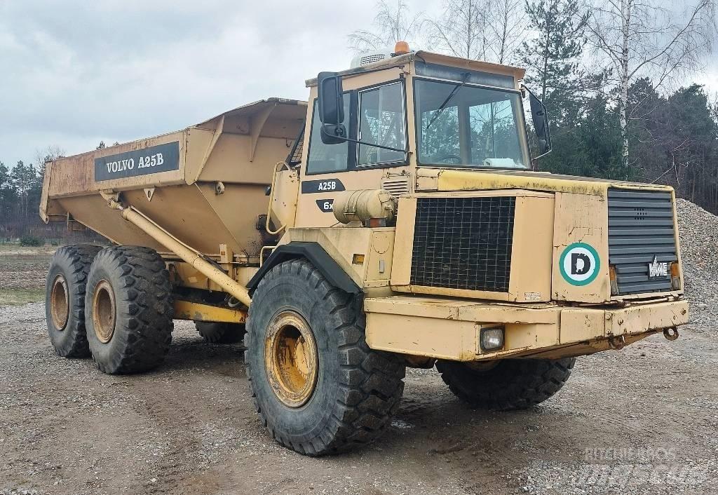 Volvo BM A 25 B Зчленовані самоскиди