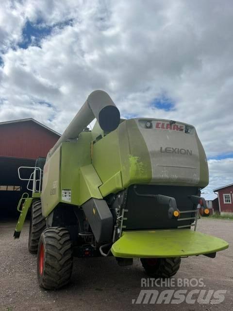 CLAAS Lexion 620 Зернозбиральні комбайни