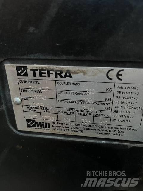 Tefra CAT 320E Швидкі з`єднувачі