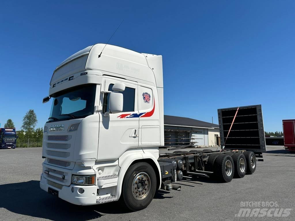 Scania R 580 Шасі з кабіною