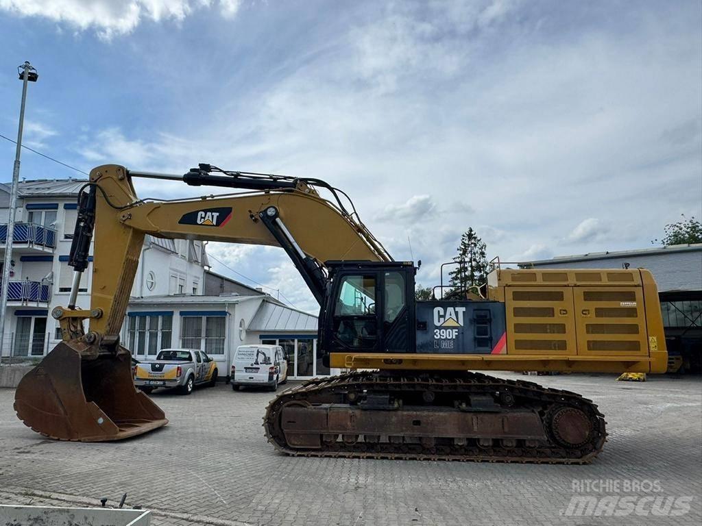 CAT 390 F L ME Гусеничні екскаватори