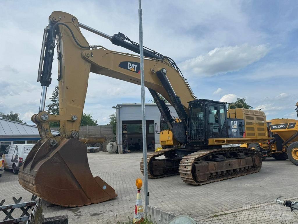 CAT 390 F L ME Гусеничні екскаватори