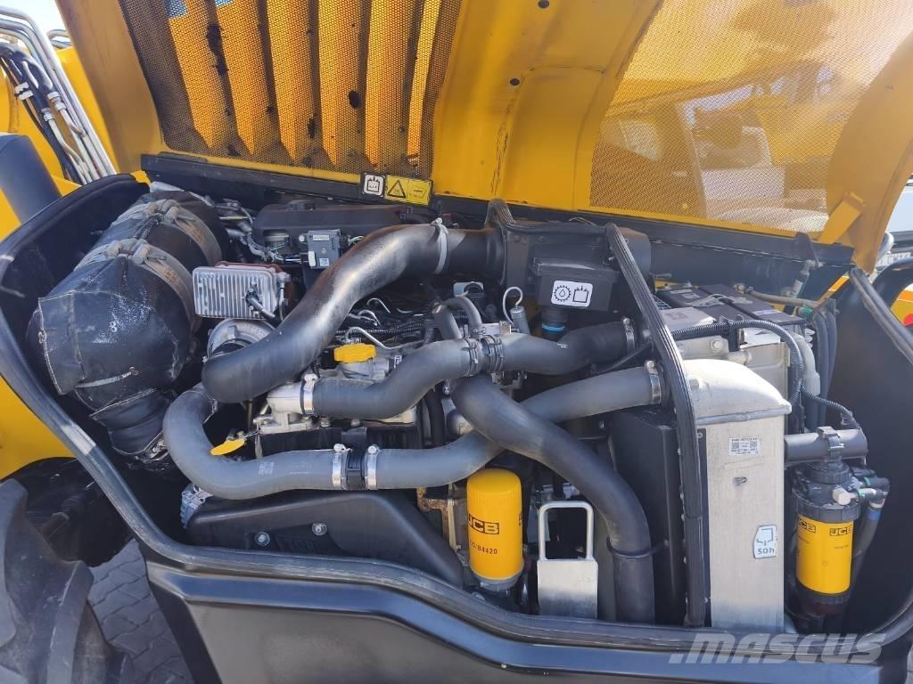 JCB 560-80 AGRI PRO Телескопічні навантажувачі