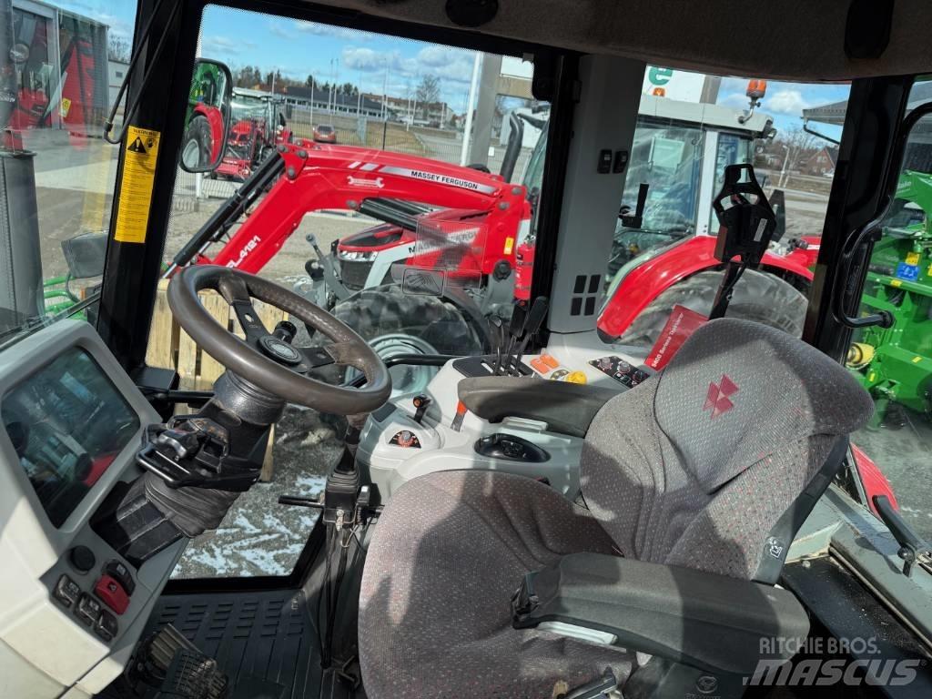 Massey Ferguson 5470 Трактори