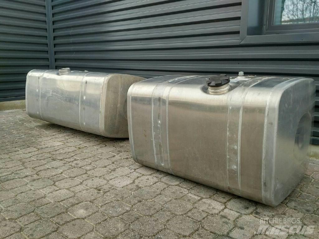 MAN 480 + 375 L Паливні та присадочні баки