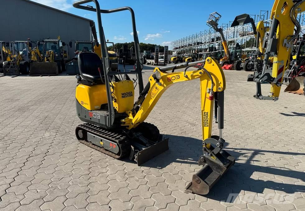 Wacker Neuson 803 Гусеничні екскаватори