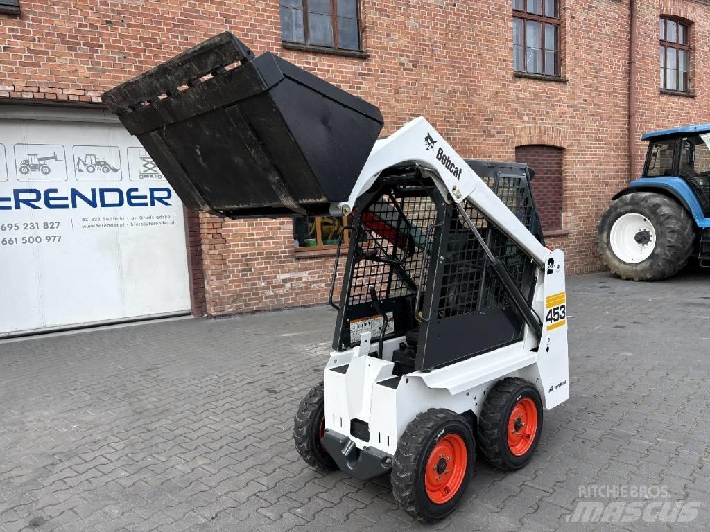 Bobcat 453 Міні-навантажувачі