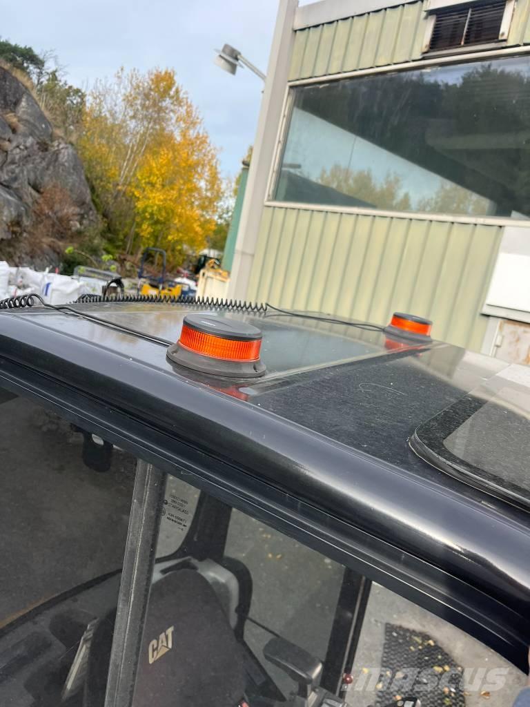 CAT 301.7 D Rototilt Міні-екскаватори < 7т