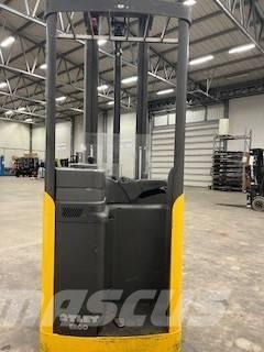 Atlet A/160STJN420 Самохідні електроштабелери