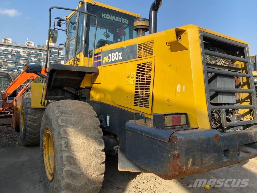 Komatsu WA 380-3 Фронтальні навантажувачі