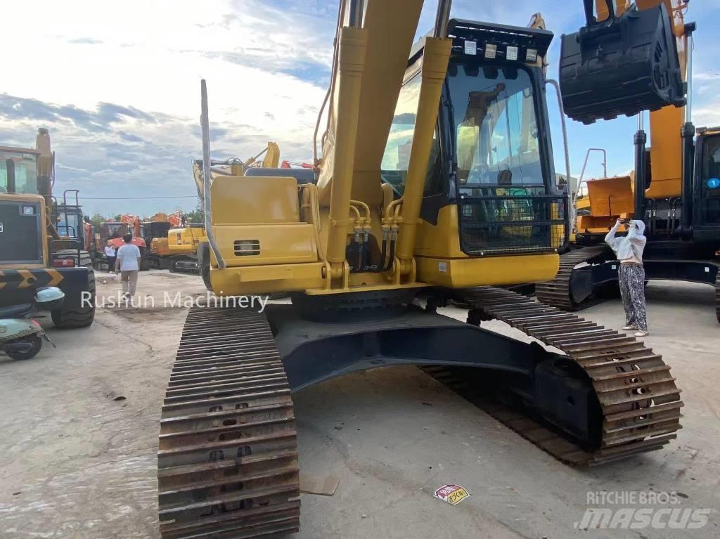 Komatsu PC220-7 Гусеничні екскаватори