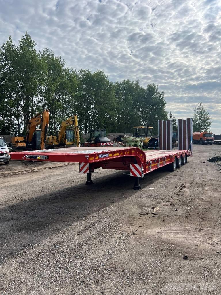 Andover SFCL 48 Низькорамні напівпричепи