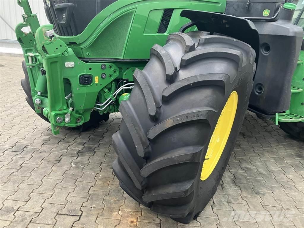 John Deere 6R 140 Трактори