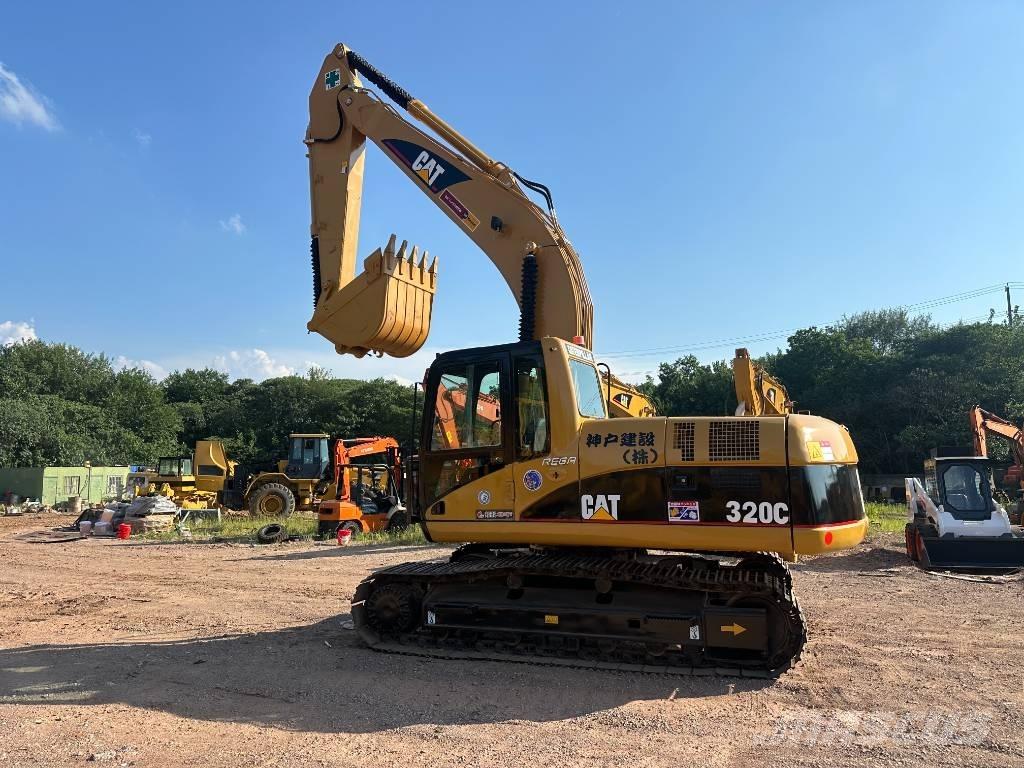 CAT 320C Гусеничні екскаватори
