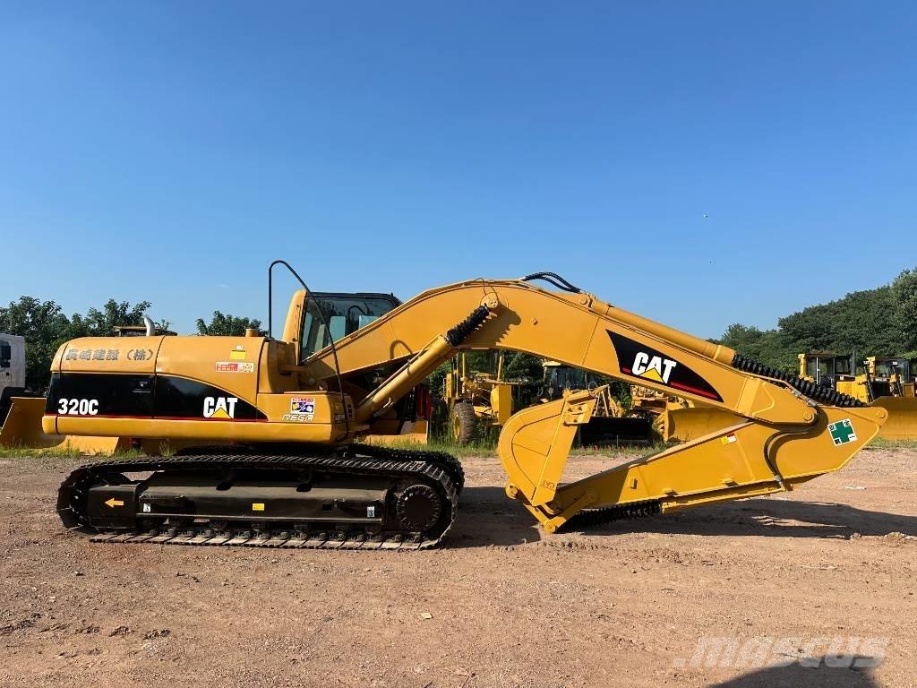 CAT 320C Гусеничні екскаватори