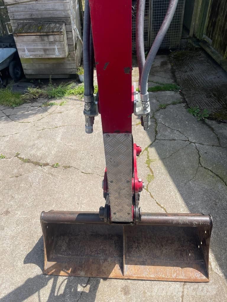 Yanmar SV26 Міні-екскаватори < 7т