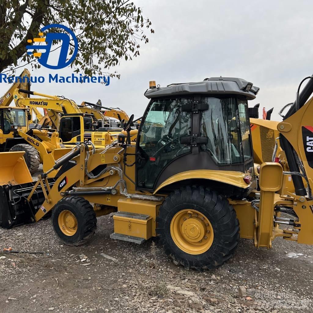 CAT 420F Екскаватори-навантажувачі