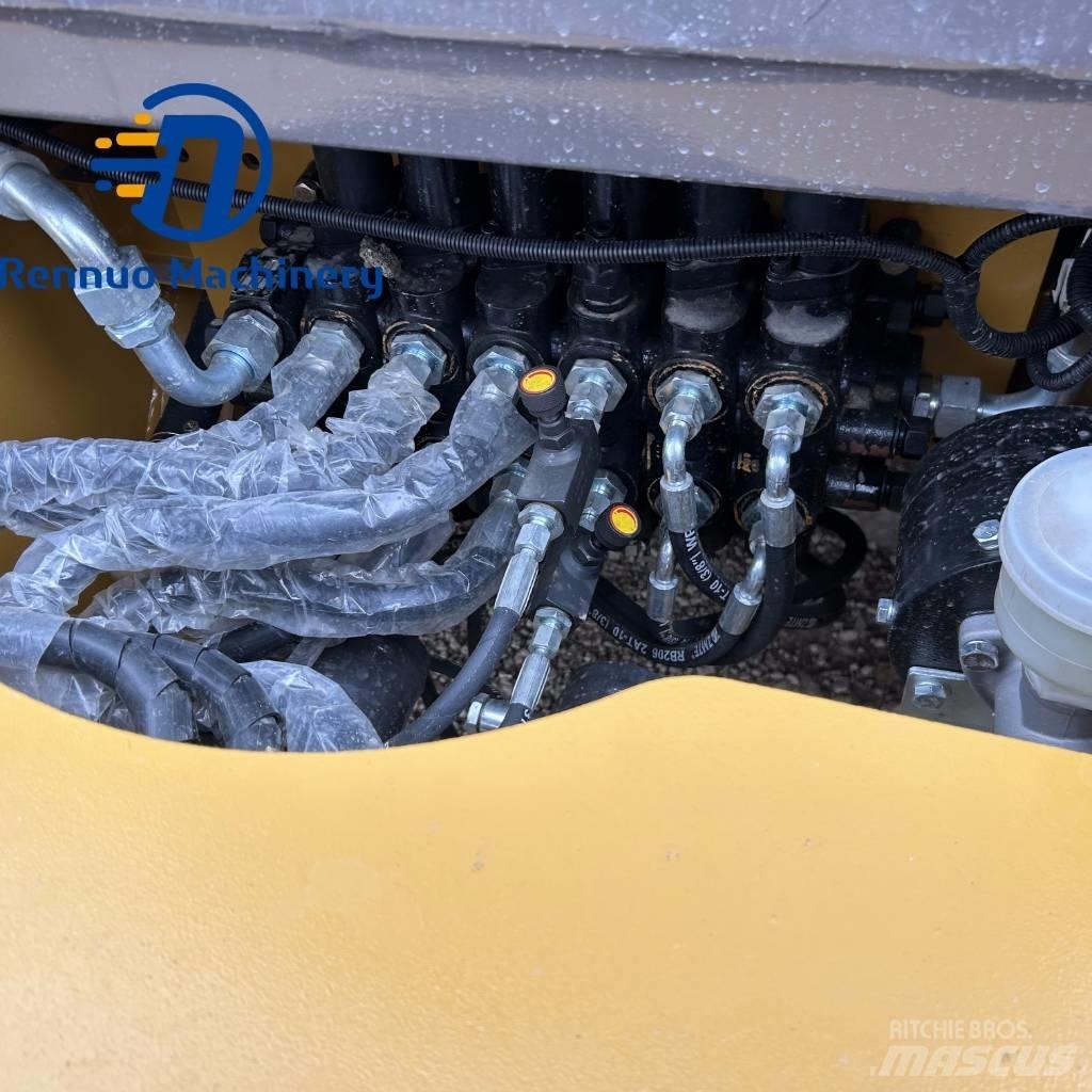 CAT 420F Екскаватори-навантажувачі