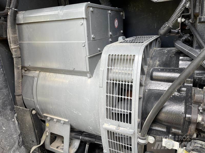 Sdmo R 110 C 3 Дизельні генератори