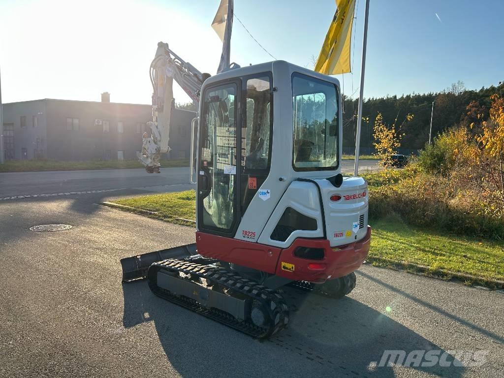 Takeuchi TB 225A V3 Міні-екскаватори < 7т